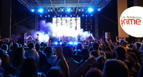 Türk Telekom'dan son 3 yılın en yüksek müşteri deneyimi memnuniyet performansı