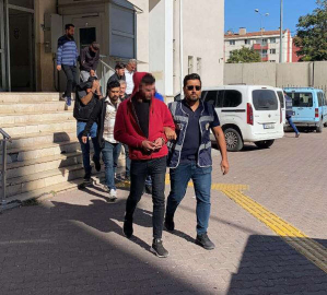 Kayseri'de aranan 6 şüpheliye gözaltı