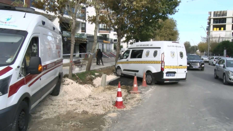 Büyükçekmece'de iş makinası altında kalan kadın hayatını kaybetti