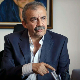 Sırrı Süreyya Önder, rol aldığı filmi izleyemedi