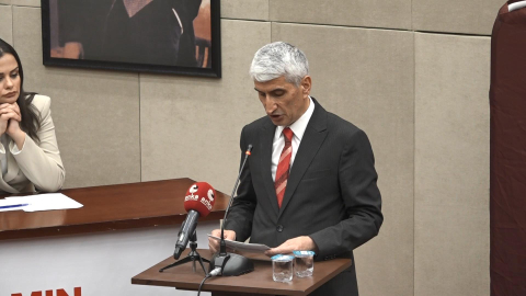 İstanbul - Avcılar'da Belediyesi'nde başkanvekilliğine Yüksel Can seçildi - 4 / Ek görüntü ve bilgiyle geniş haber