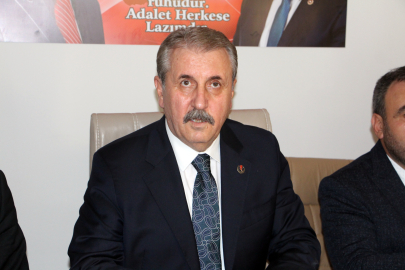 Destici: Batı Trakya Türklüğü yalnız değildir
