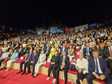 32'nci Uluslararası Adana Altın Koza Film Festivali, Orhan Kemal Emek Ödülleri ile başladı