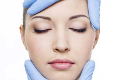 “Yeni Nesil Estetikte Doğru Bilinen Yanlışlar: Songül Nayman Uyardı”