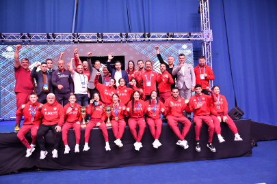 U23 Kadın ve Erkek Boks Milli Takımları, Avrupa Boks Şampiyonası’nda takım halinde şampiyon oldu